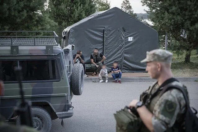 ASKERİ ÇADIR